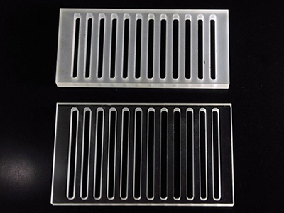 Piezas de cuarzo y vidrio mecanizadas por CNC