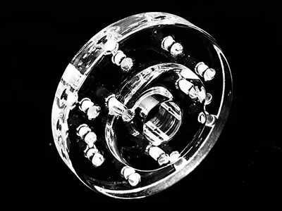 Piezas de cuarzo y vidrio mecanizadas por CNC